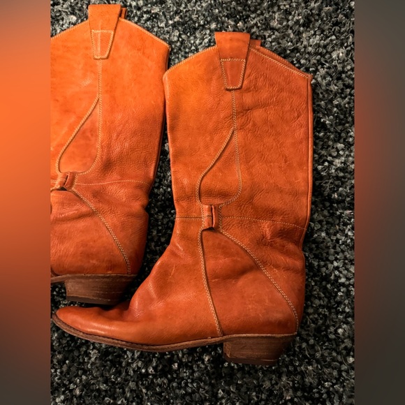 Kenneth Cole Leather Women's Boots - Picture 2 of 10